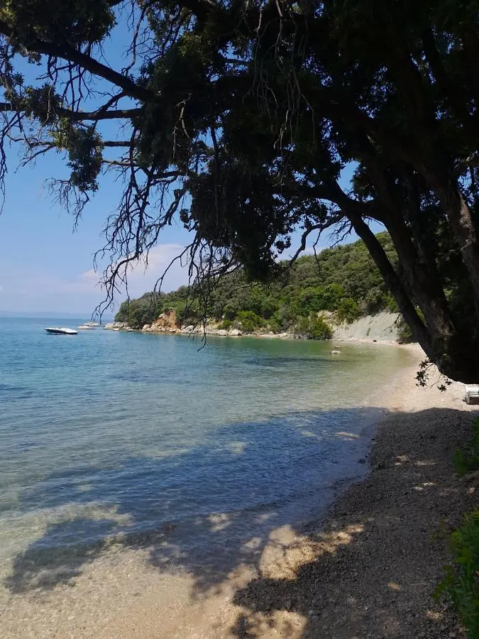 Leon Apartment Lopar Croatia